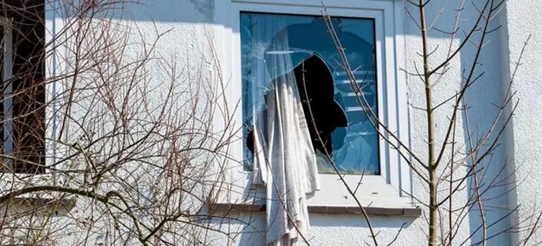 Storm Window Installation Contractors in Brent, FL